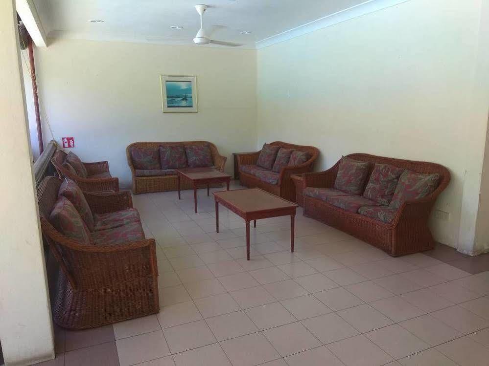 Selesa Tioman -Home Stay Apartments Kampung Genting ภายนอก รูปภาพ